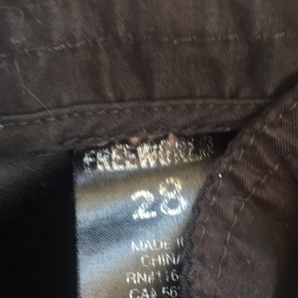 FREEWORLD bathing suit trunks - Picture 4 of 4